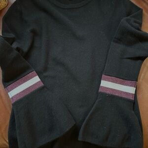 Neiman Marcus cashmere Sweater